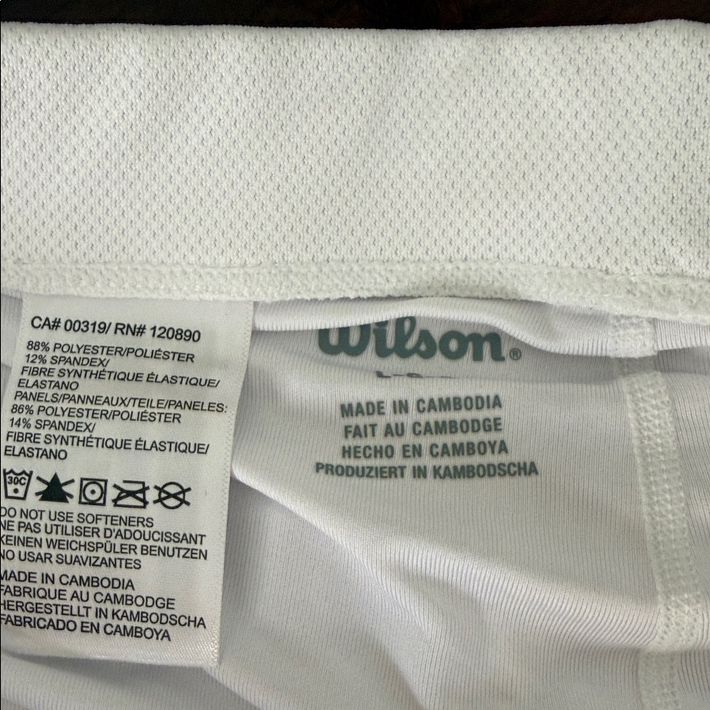 Wilson Tennis Skirt with Blue Accents NWT - Picture 4 of 6